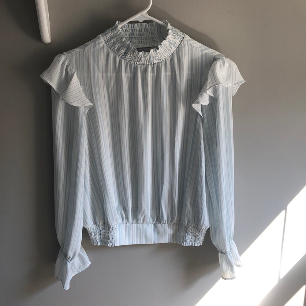 Belle sky puff sleeve blouse